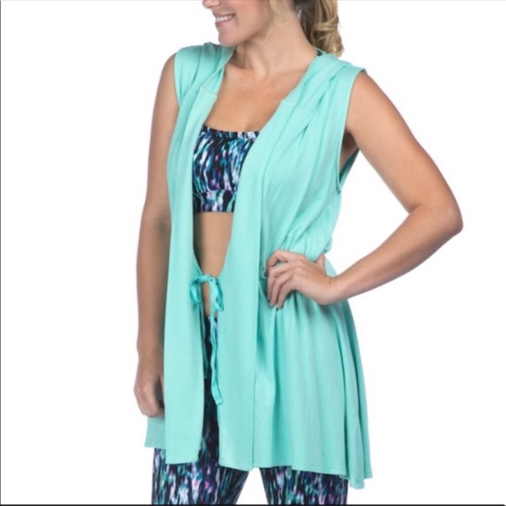 Pink lotus light teal tone